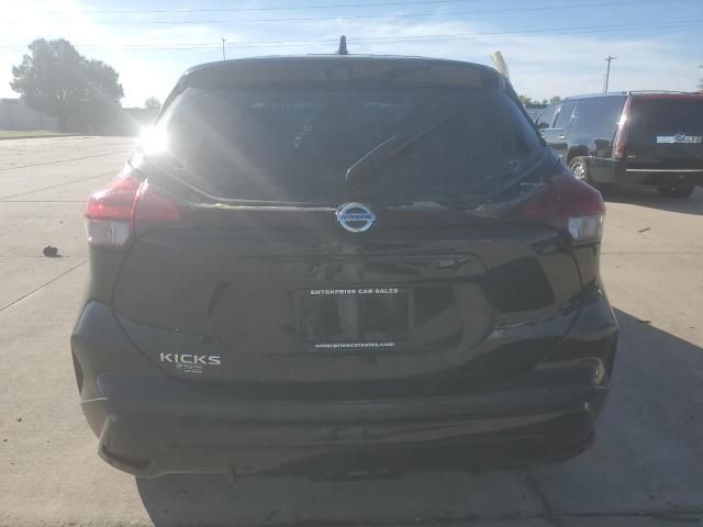 2021 Nissan Kicks S