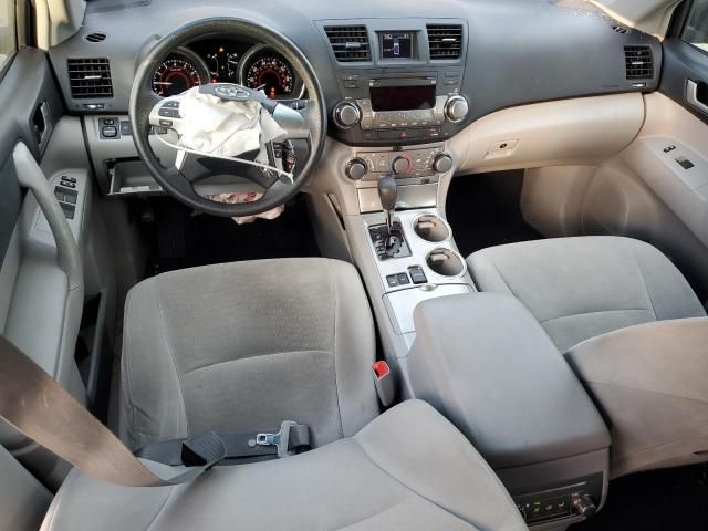 2012 Toyota Highlander Base