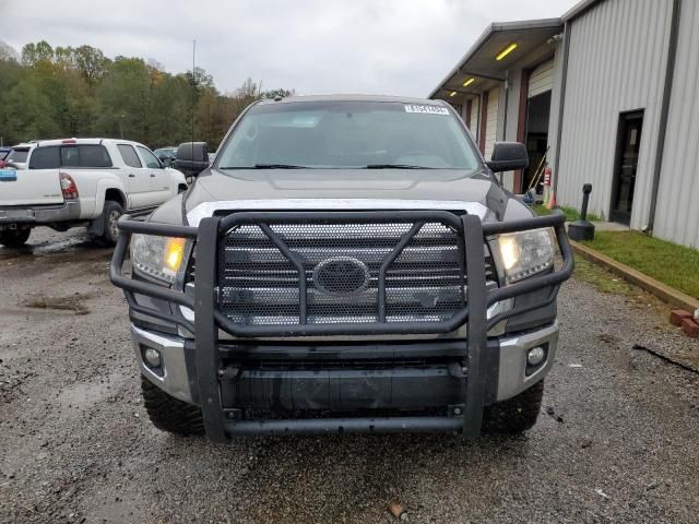 2016 Toyota Tundra Crewmax SR5