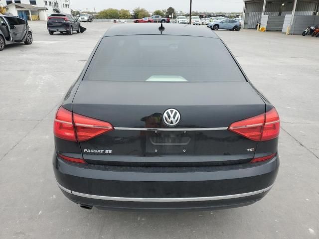 2016 Volkswagen Passat SE