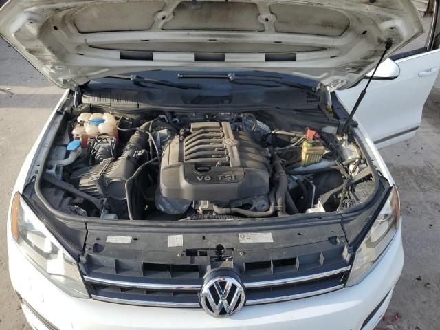 2013 Volkswagen Touareg V6