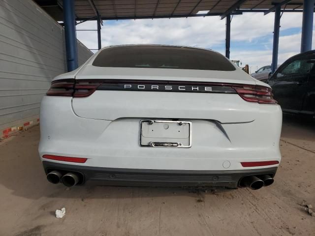 2018 Porsche Panamera 4S