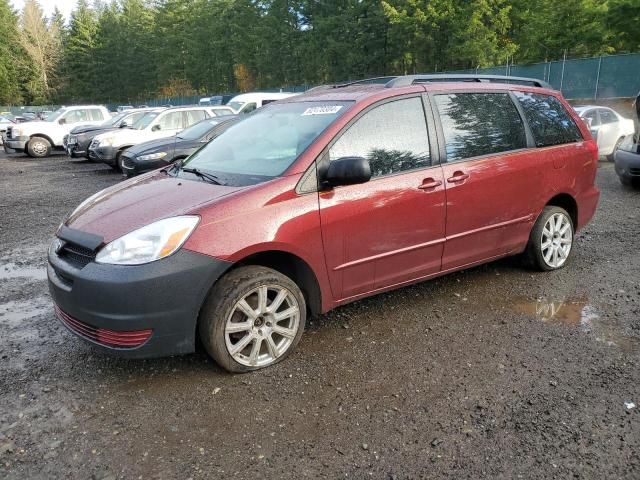 2005 Toyota Sienna CE