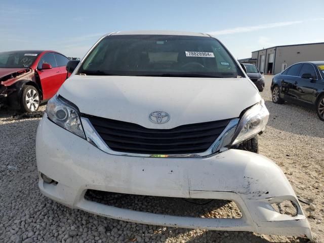 2011 Toyota Sienna Base