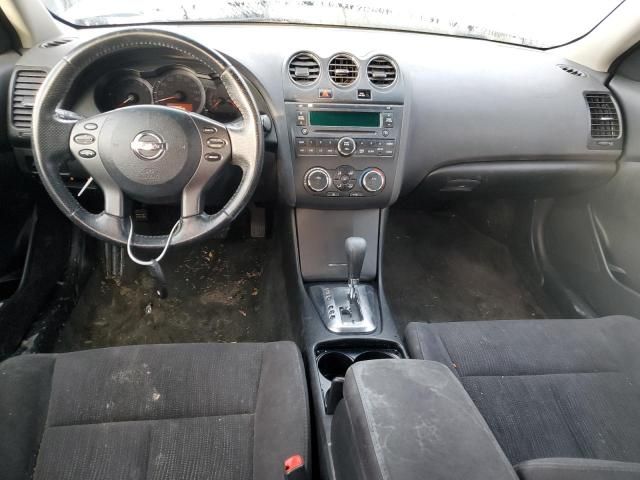 2011 Nissan Altima Base