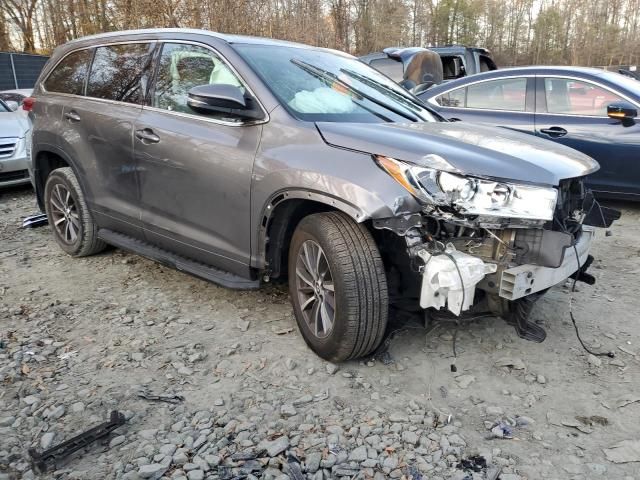 2018 Toyota Highlander SE