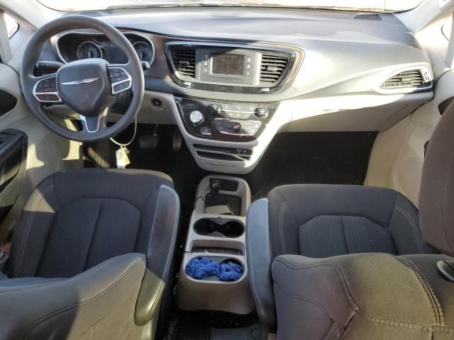 2017 Chrysler Pacifica LX