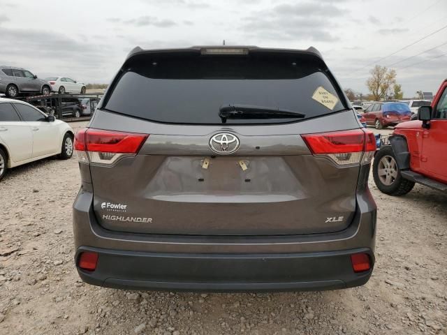 2018 Toyota Highlander SE