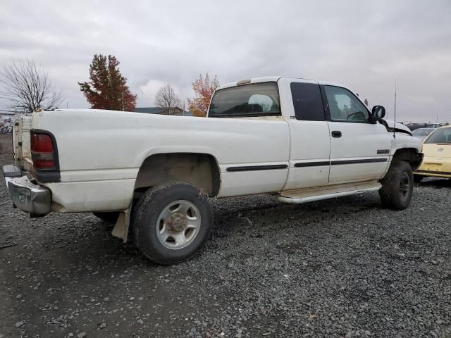 1998 Dodge RAM 2500