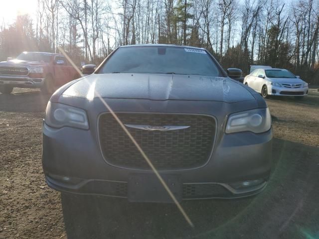 2018 Chrysler 300 S