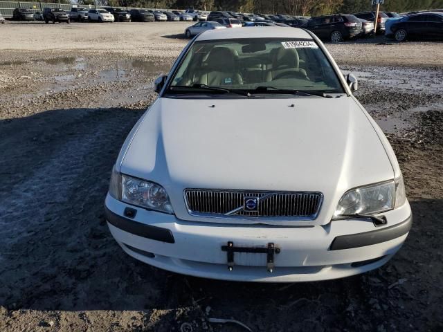 2002 Volvo S40 1.9T