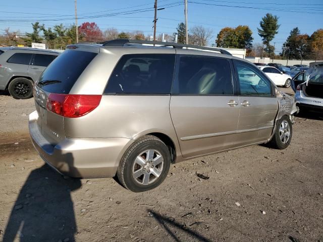 2008 Toyota Sienna CE