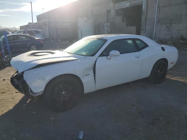 2015 Dodge Challenger SXT Plus