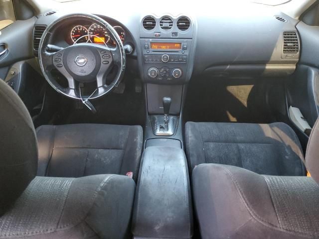 2011 Nissan Altima Base