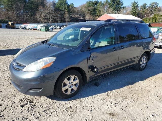 2010 Toyota Sienna CE