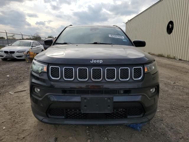 2023 Jeep Compass Latitude LUX