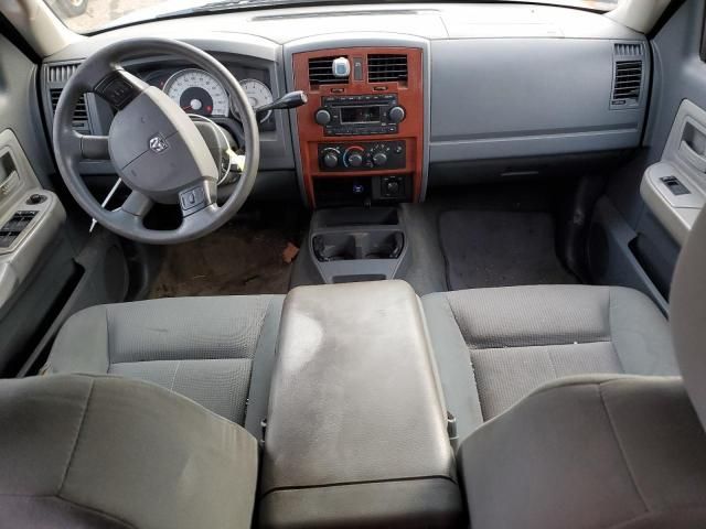 2005 Dodge Dakota Quad SLT