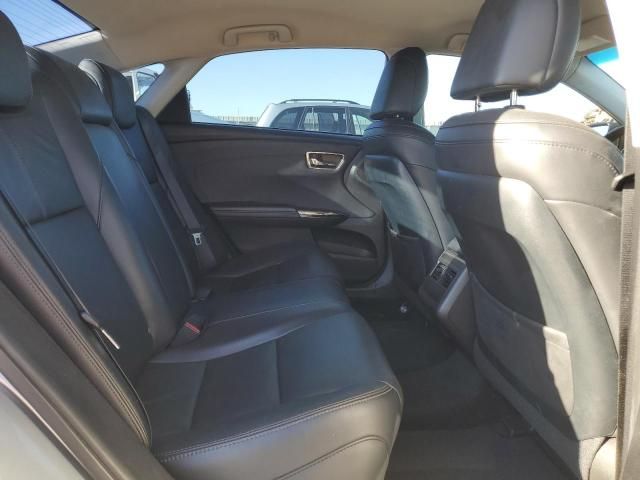 2016 Toyota Avalon XLE