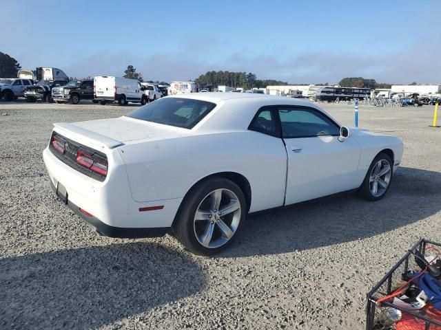 2017 Dodge Challenger SXT