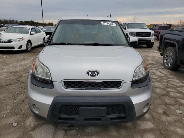 2010 KIA Soul +