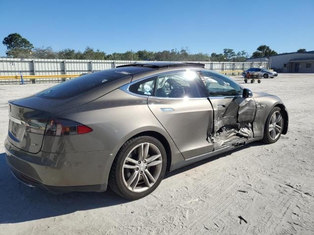 2015 Tesla Model S 70D