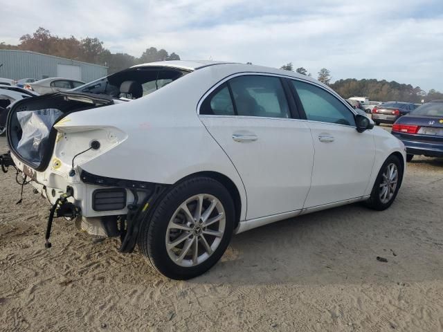 2021 Mercedes-Benz A 220