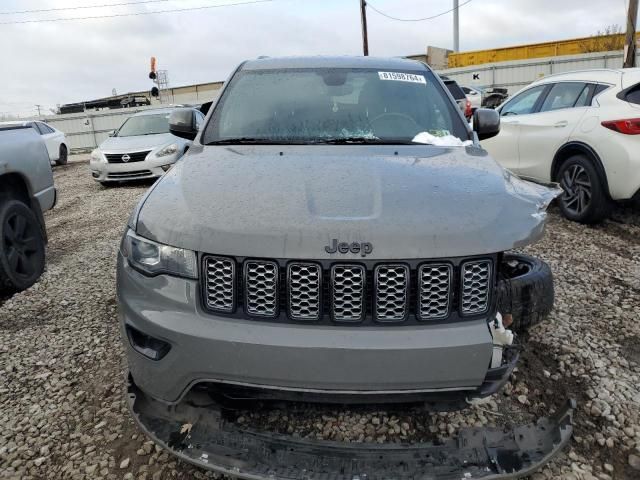 2020 Jeep Grand Cherokee Laredo