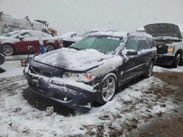 2005 Volvo V70 R