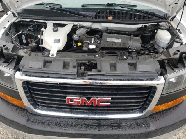 2020 GMC Savana Cutaway G3500