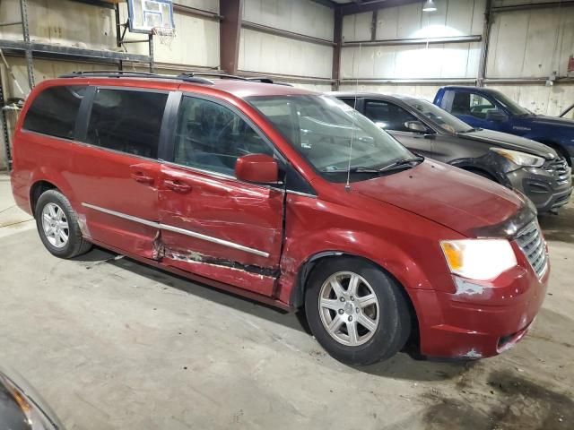 2010 Chrysler Town & Country Touring