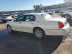 2005 Lincoln Town Car Signature Limited