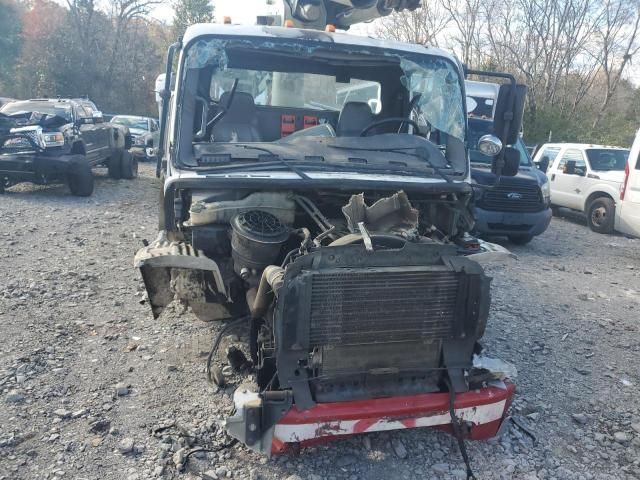 2007 Freightliner M2 106 Medium Duty