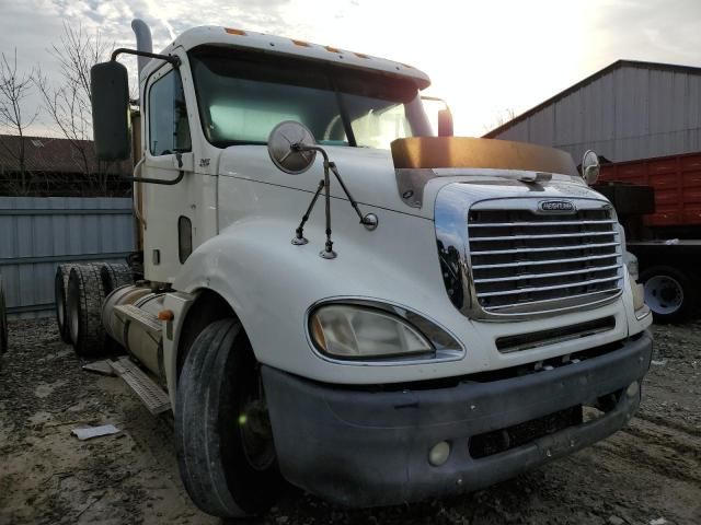 2006 Freightliner Conventional Columbia