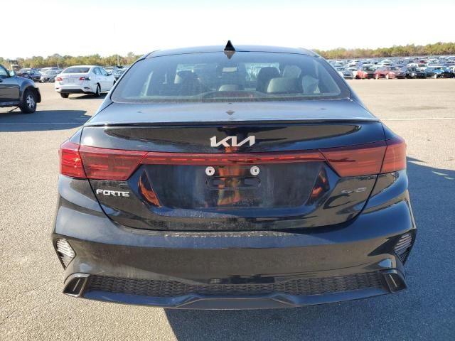 2023 KIA Forte GT Line