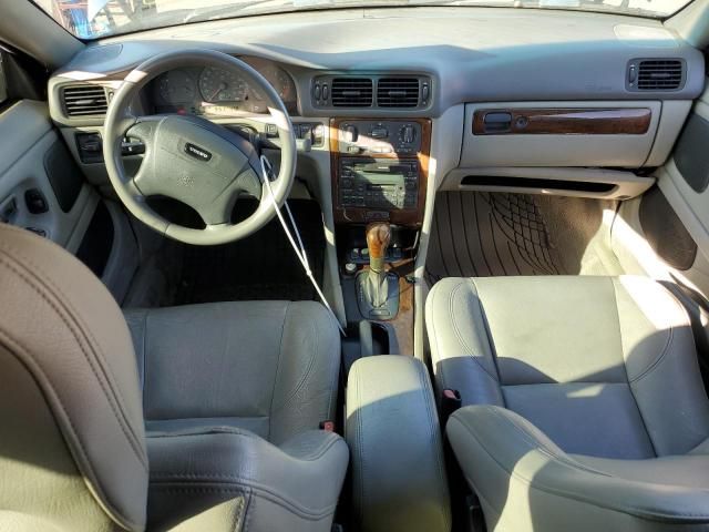 2002 Volvo C70