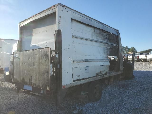 2008 Ford Econoline E450 Super Duty Cutaway Van