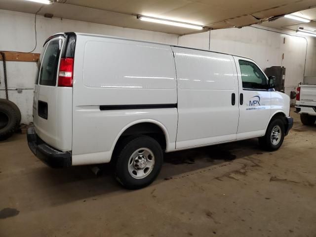 2017 Chevrolet Express G2500