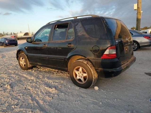 2000 Mercedes-Benz ML 320