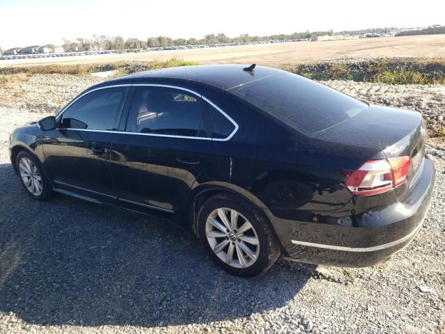 2012 Volkswagen Passat SEL