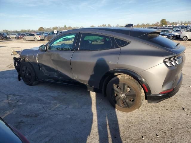 2023 Ford Mustang MACH-E California Route 1