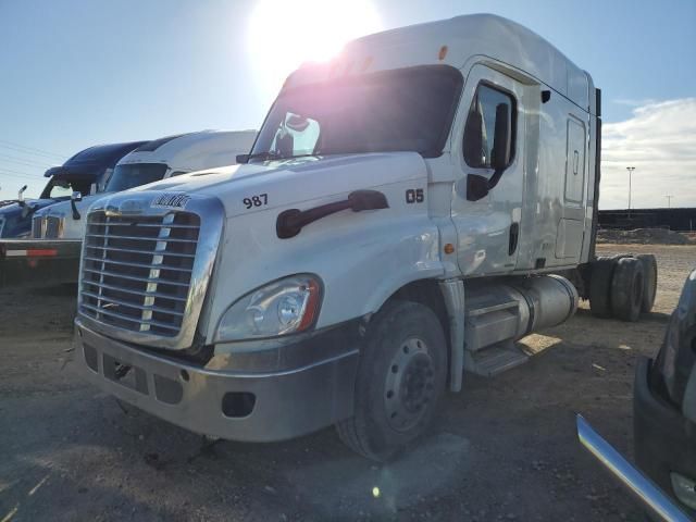 2009 Freightliner Cascadia 125