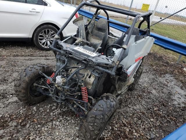 2024 Polaris RZR 200 EFI