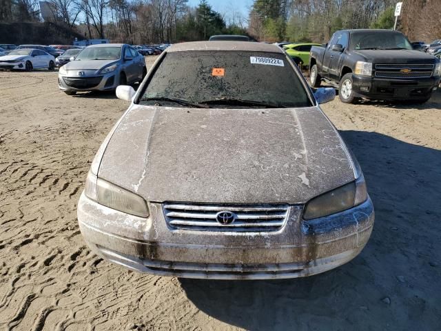 1999 Toyota Camry LE