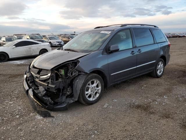 2006 Toyota Sienna XLE