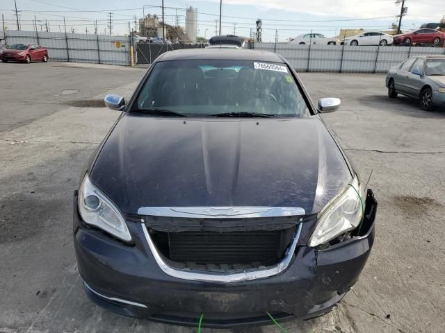 2012 Chrysler 200 Limited