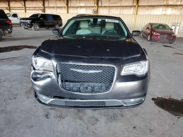 2015 Chrysler 300 Limited