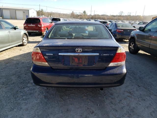 2005 Toyota Camry LE