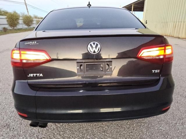 2016 Volkswagen Jetta Sport