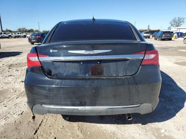 2014 Chrysler 200 Touring