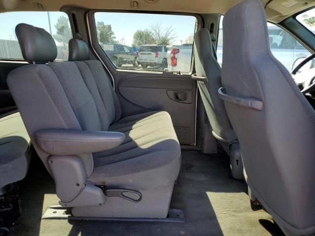 2005 Dodge Grand Caravan SE